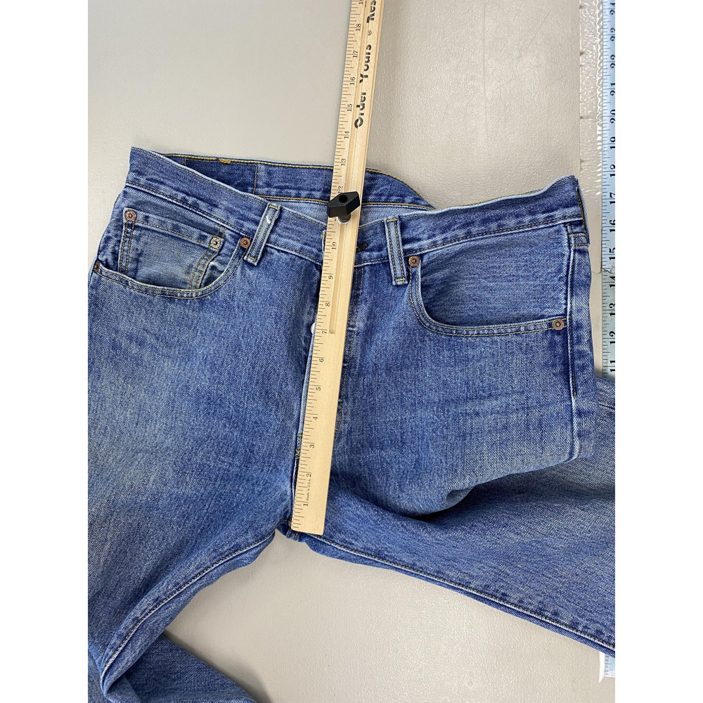 Vintage Y2K Levis 501 Jeans Mens 32x32 Button Fly Blue Straight Leg Medium Wash - Picture 9 of 16